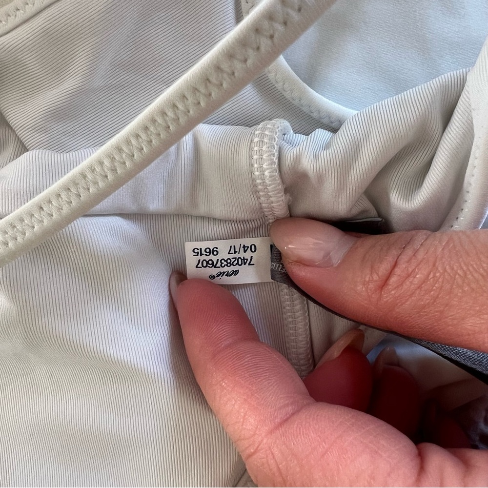 GUC aerie Strappy full coverage one piece swimsuit | Sz M | White - Picture 4 of 6